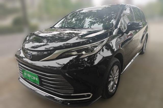 Used Toyota SIENNA 2021 2.5L Hybrid Premium Edition