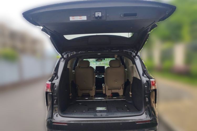 Used Toyota SIENNA 2021 2.5L Hybrid Ultimate Edition Trunk