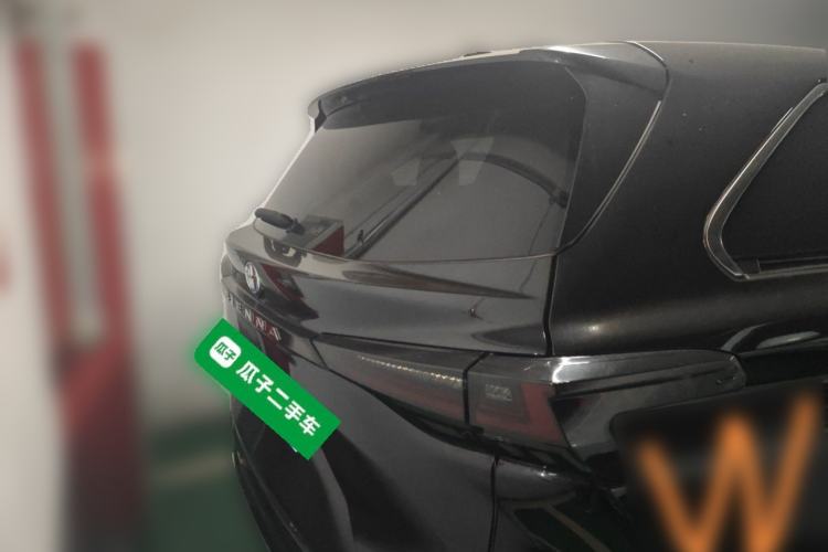 Used Toyota SIENNA 2021 2.5L Hybrid Premium Edition Trunk