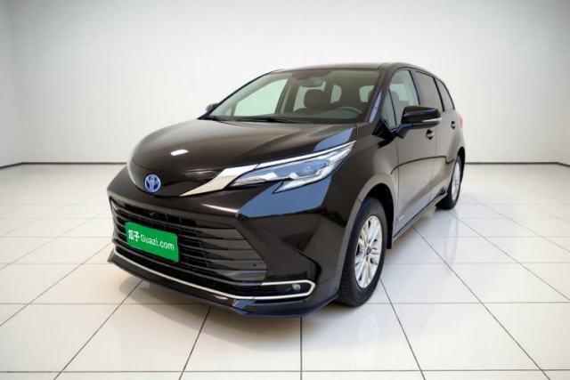 Used Toyota SIENNA 2021 2.5L Hybrid Luxury Edition