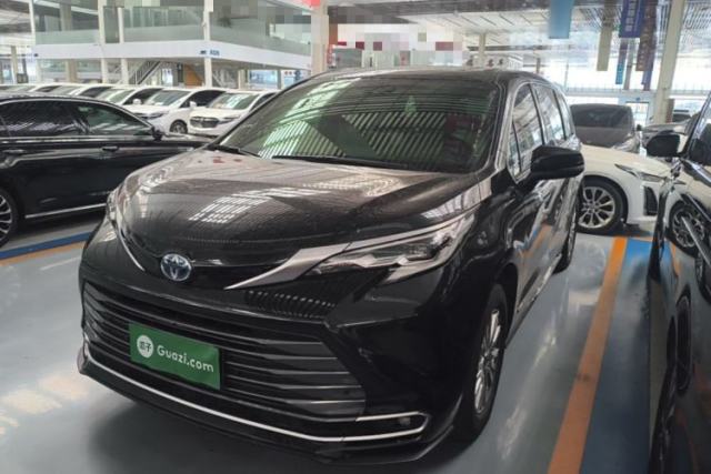 Used Toyota SIENNA 2021 2.5L Hybrid Luxury Edition