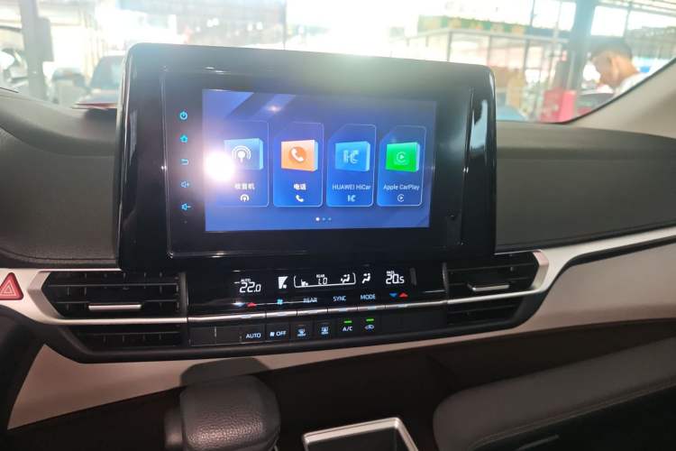 Used Toyota SIENNA 2021 2.5L Hybrid Comfort Edition Audio And AC Panel