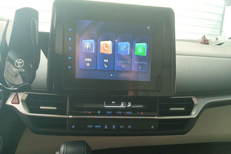 Used Toyota SIENNA 2021 2.5L Hybrid Luxury Edition Audio And AC Panel