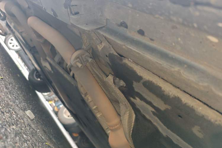 Used Toyota SIENNA 2021 2.5L Hybrid Luxury Edition Chassis Front Right