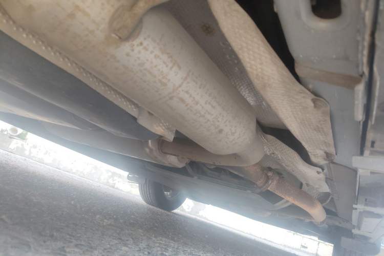 Used Toyota SIENNA 2021 2.5L Hybrid Platinum Edition Chassis Rear Right