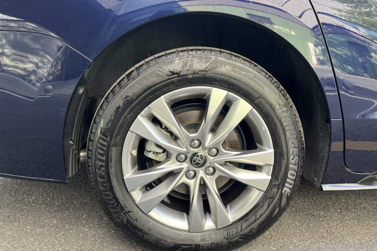 Used Toyota SIENNA 2021 2.5L Hybrid Ultimate Edition Exterior 12