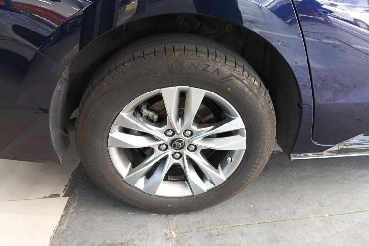 Used Toyota SIENNA 2021 2.5L Hybrid Ultimate Edition Exterior 2