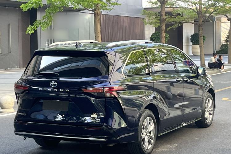 Used Toyota SIENNA 2021 2.5L Hybrid Ultimate Edition Exterior 6