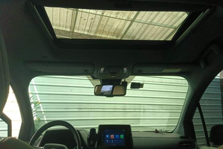 Used Toyota SIENNA 2021 2.5L Hybrid Luxury Edition Headliner