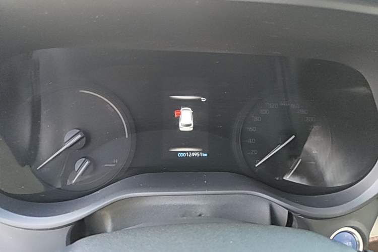 Used Toyota SIENNA 2021 2.5L Hybrid Luxury Edition Instrument Cluster