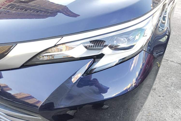 Used Toyota SIENNA 2021 2.5L Hybrid Luxury Edition Left Front Headlight