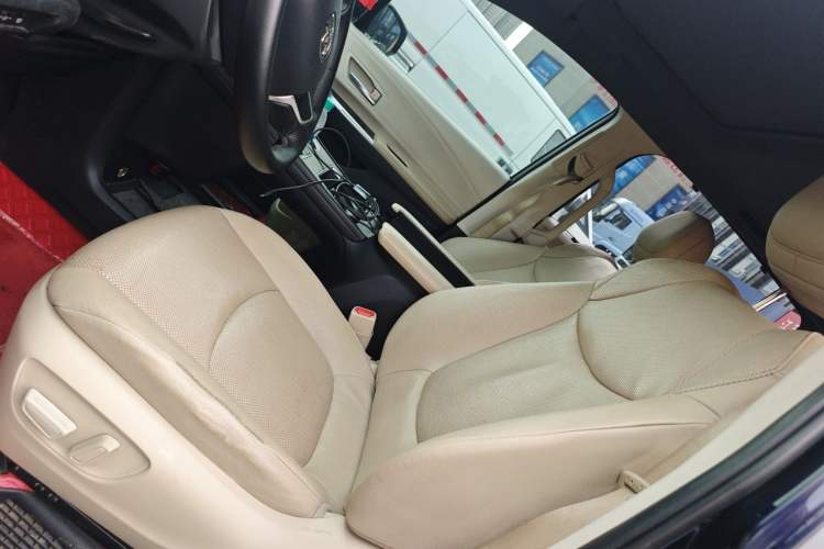 Used Toyota SIENNA 2021 2.5L Hybrid Luxury Edition Left Front Seat