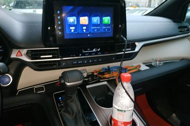 Used Toyota SIENNA 2021 2.5L Hybrid Luxury Edition Audio And AC Panel