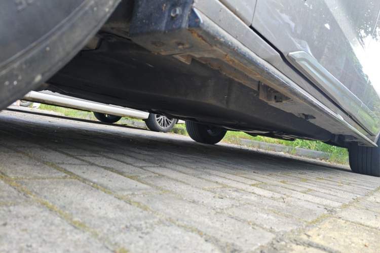 Used Toyota SIENNA 2021 2.5L Hybrid Platinum Edition Chassis Front Left
