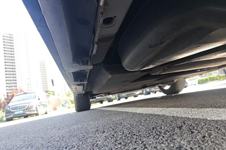 Used Toyota SIENNA 2021 2.5L Hybrid Platinum Edition Chassis Rear Left