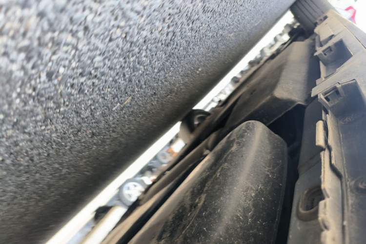 Used Toyota SIENNA 2021 2.5L Hybrid Platinum Edition Chassis Rear Left