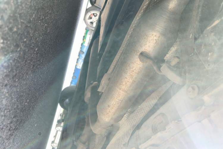 Used Toyota SIENNA 2021 2.5L Hybrid Platinum Edition Chassis Rear Right