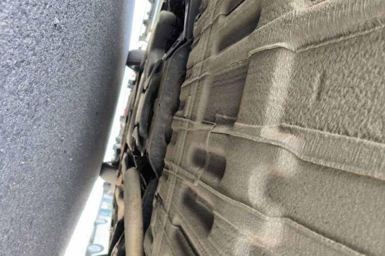 Used Toyota SIENNA 2021 2.5L Hybrid Platinum Edition Chassis Rear