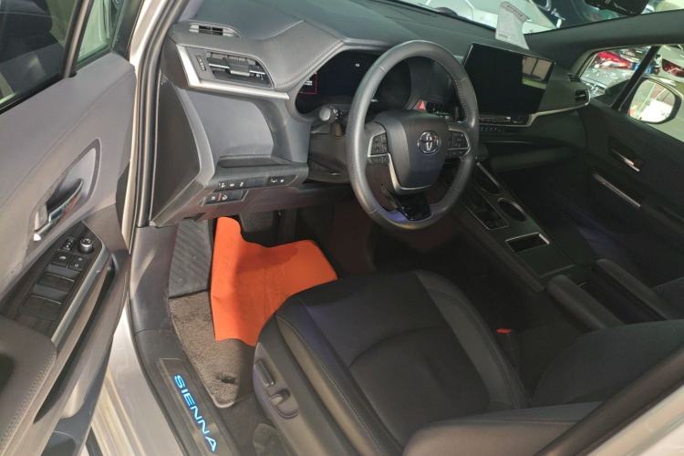 Used Toyota SIENNA 2021 2.5L Hybrid Ultimate Edition Driver Seat