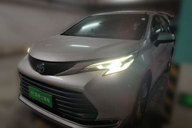 Used Toyota SIENNA 2021 2.5L Hybrid Ultimate Edition