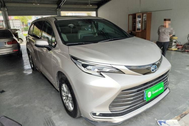 Used Toyota SIENNA 2021 2.5L Hybrid Premium Edition Exterior 1