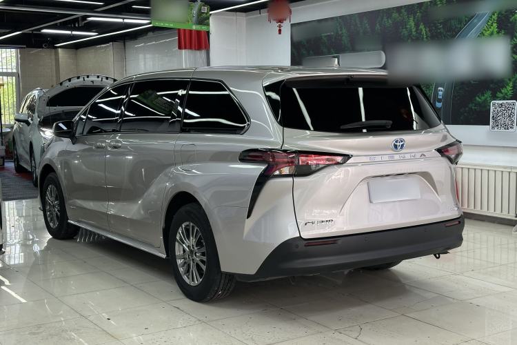 Used Toyota SIENNA 2021 2.5L Hybrid Comfort Edition Exterior 4