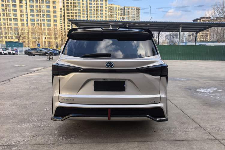 Used Toyota SIENNA 2021 2.5L Hybrid Comfort Edition Exterior 5