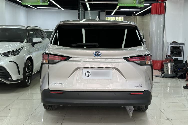 Used Toyota SIENNA 2021 2.5L Hybrid Comfort Edition Exterior 5