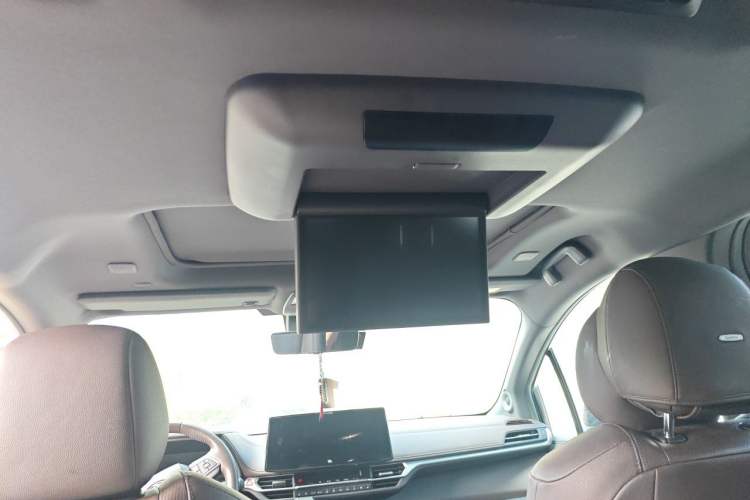 Used Toyota SIENNA 2021 2.5L Hybrid Platinum Edition Headliner