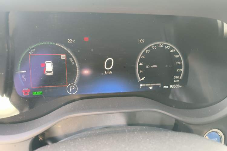 Used Toyota SIENNA 2021 2.5L Hybrid Platinum Edition Instrument Cluster
