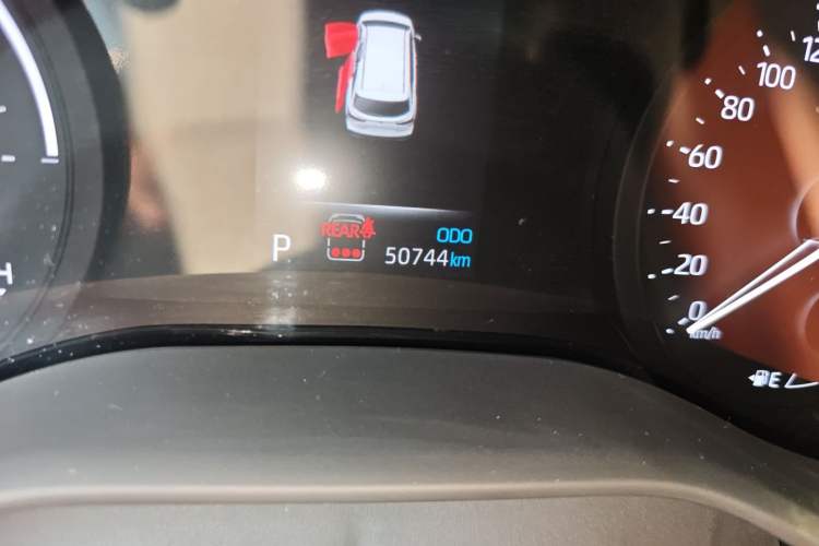 Used Toyota SIENNA 2021 2.5L Hybrid Comfort Edition Odometer Close Up