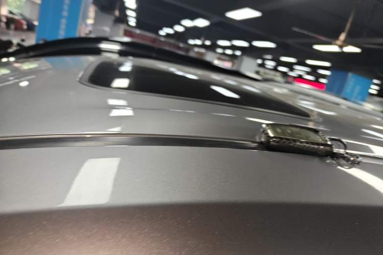 Used Toyota SIENNA 2021 2.5L Hybrid Platinum Edition Roof