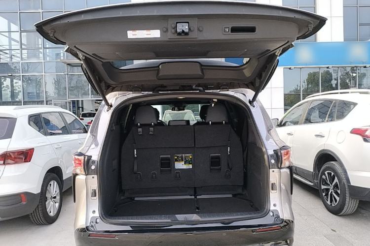 Used Toyota SIENNA 2021 2.5L Hybrid Ultimate Edition Trunk