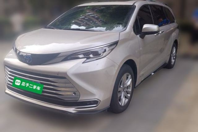 Used Toyota SIENNA 2021 2.5L Hybrid Platinum Edition