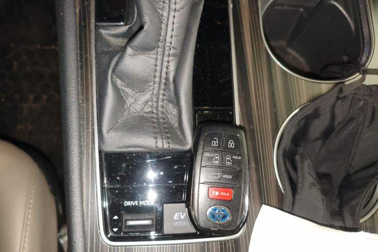 Used Toyota SIENNA  Vehicle Key