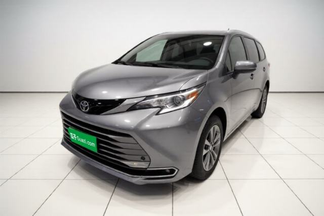 Used Toyota SIENNA 2021 2.5L Hybrid Platinum Edition