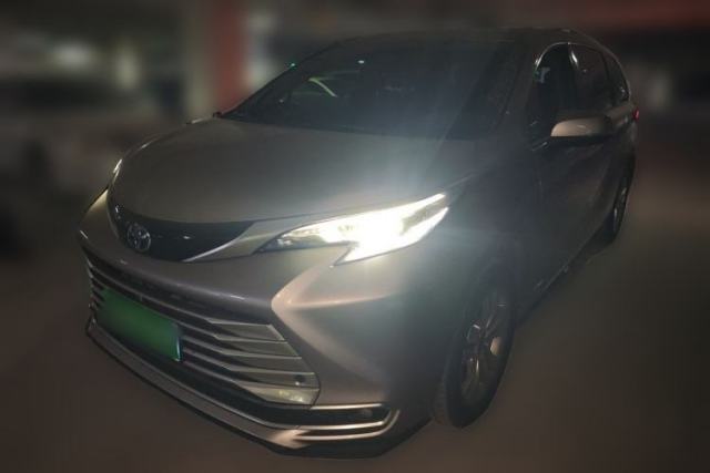 Used Toyota SIENNA 2021 2.5L Hybrid Platinum Edition