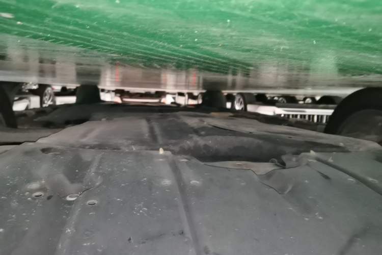 Used Toyota SIENNA 2021 2.5L Hybrid Platinum Edition Chassis Front