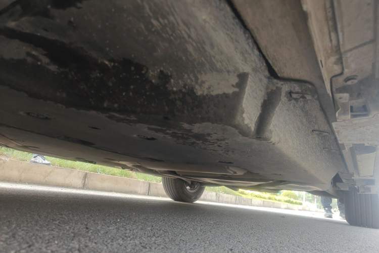 Used Toyota SIENNA 2021 2.5L Hybrid Luxury Edition Chassis Front Left