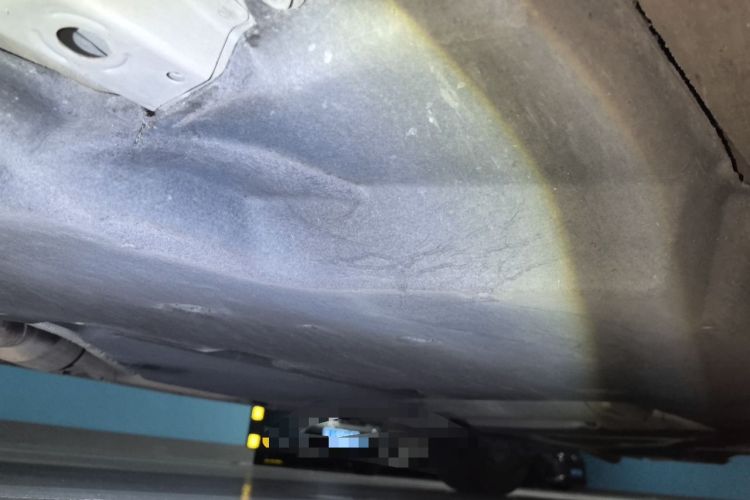 Used Toyota SIENNA 2021 2.5L Hybrid Comfort Edition Chassis Front Left