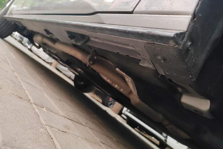 Used Toyota SIENNA 2021 2.5L Hybrid Ultimate Edition Chassis Front Right