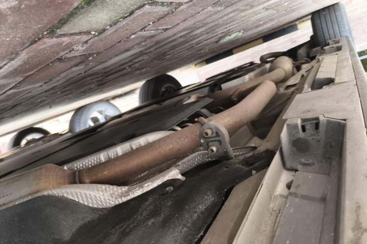 Used Toyota SIENNA 2021 2.5L Hybrid Premium Edition Chassis Front Right