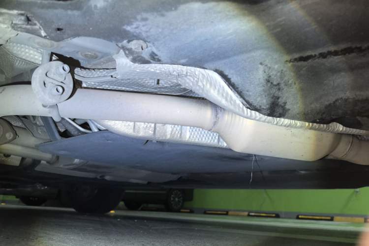 Used Toyota SIENNA 2021 2.5L Hybrid Comfort Edition Chassis Front Right