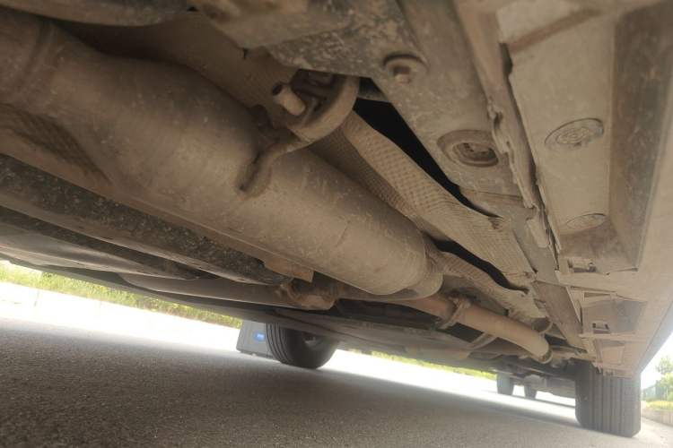 Used Toyota SIENNA 2021 2.5L Hybrid Luxury Edition Chassis Rear Right