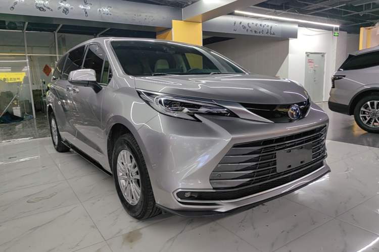 Used Toyota SIENNA 2021 2.5L Hybrid Premium Edition Exterior 1