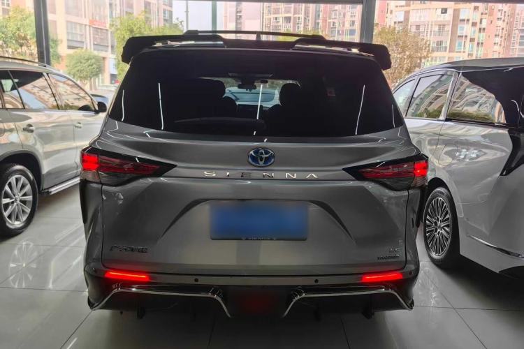 Used Toyota SIENNA 2021 2.5L Hybrid Comfort Edition Exterior 3