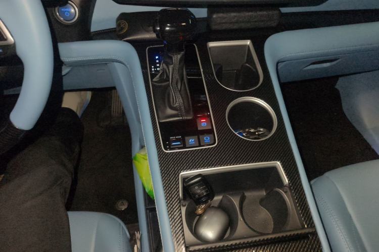 Used Toyota SIENNA 2021 2.5L Hybrid Comfort Edition Gear Lever