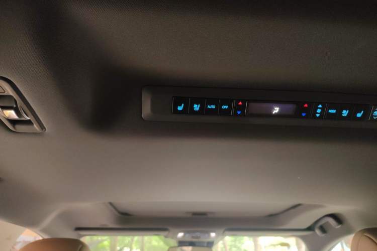 Used Toyota SIENNA 2021 2.5L Hybrid Ultimate Edition Headliner