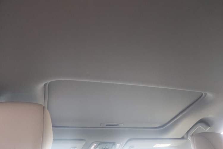 Used Toyota SIENNA 2021 2.5L Hybrid Premium Edition Headliner