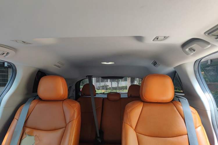 Used Toyota SIENNA 2021 2.5L Hybrid Comfort Edition Headliner